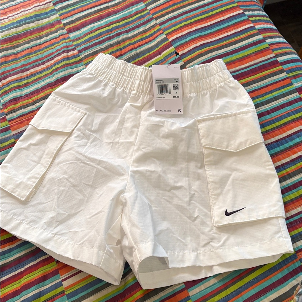 Sale $12 Nike Women's XS White Sports Shorts brand new cargo
